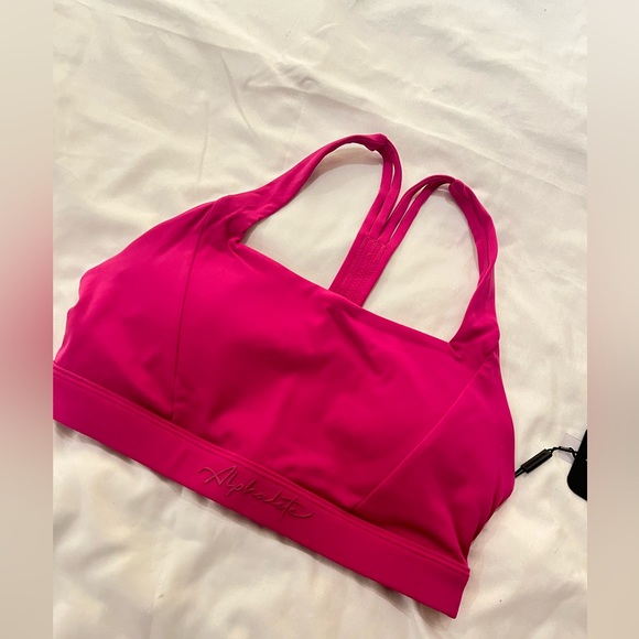 Alphalete kinetic sports bra in arcade pink - Picture 5 of 17